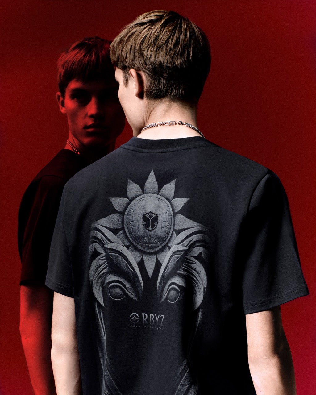 ORBYZ LION GATE T-SHIRT - 3
